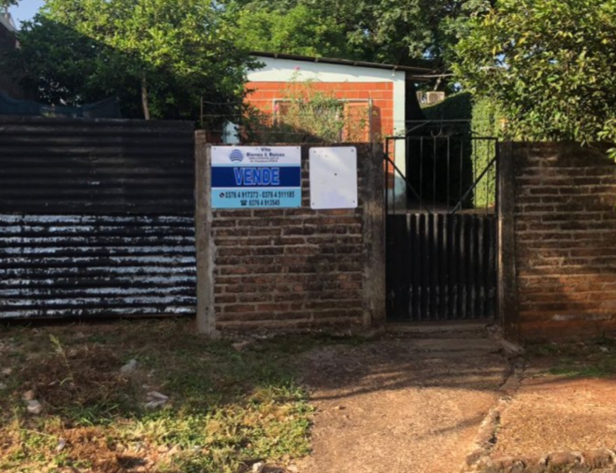 TERRENO EN VENTA CON CASA A RECICLAR  Z/ F. AMEGHINO Y FCO. DE HARO