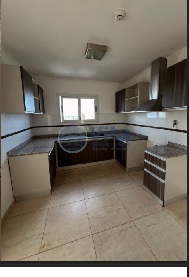 DEPARTAMENTO EN VENTA 2 DORM 3° PISO -EDIFICIO PUERTA DE ALCALA -