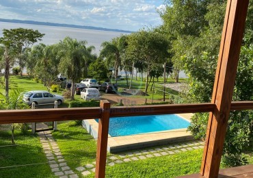 CASA EN VENTA FRENTE AL RIO - POSADAS