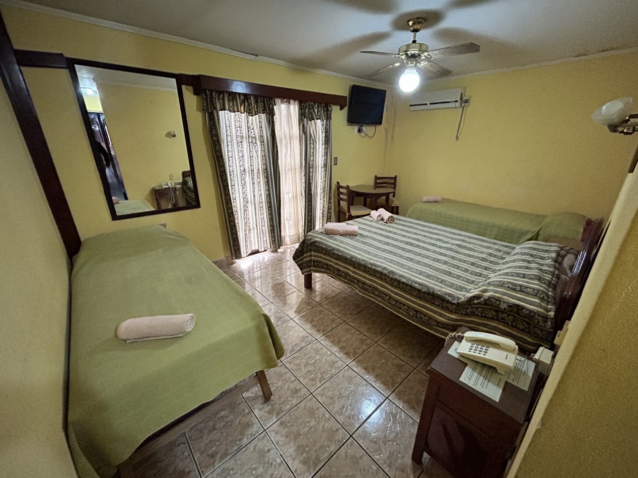 ALQUILA HABITACIONES-- RESIDENCIA UNIVERSITARIA FEMENINA