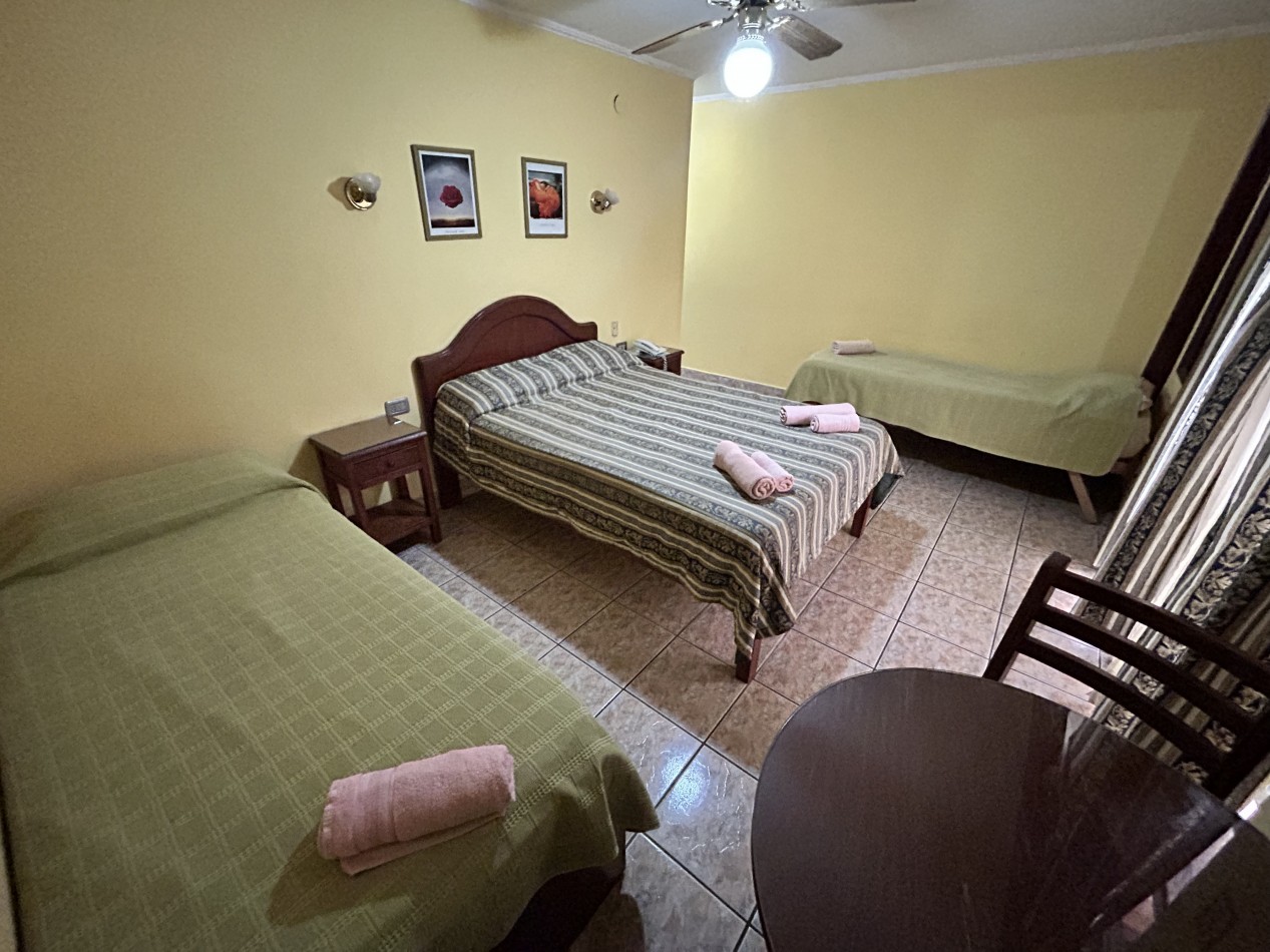 ALQUILA HABITACIONES-- RESIDENCIA UNIVERSITARIA FEMENINA