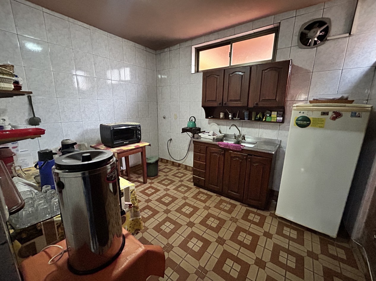 ALQUILA HABITACIONES-- RESIDENCIA UNIVERSITARIA FEMENINA