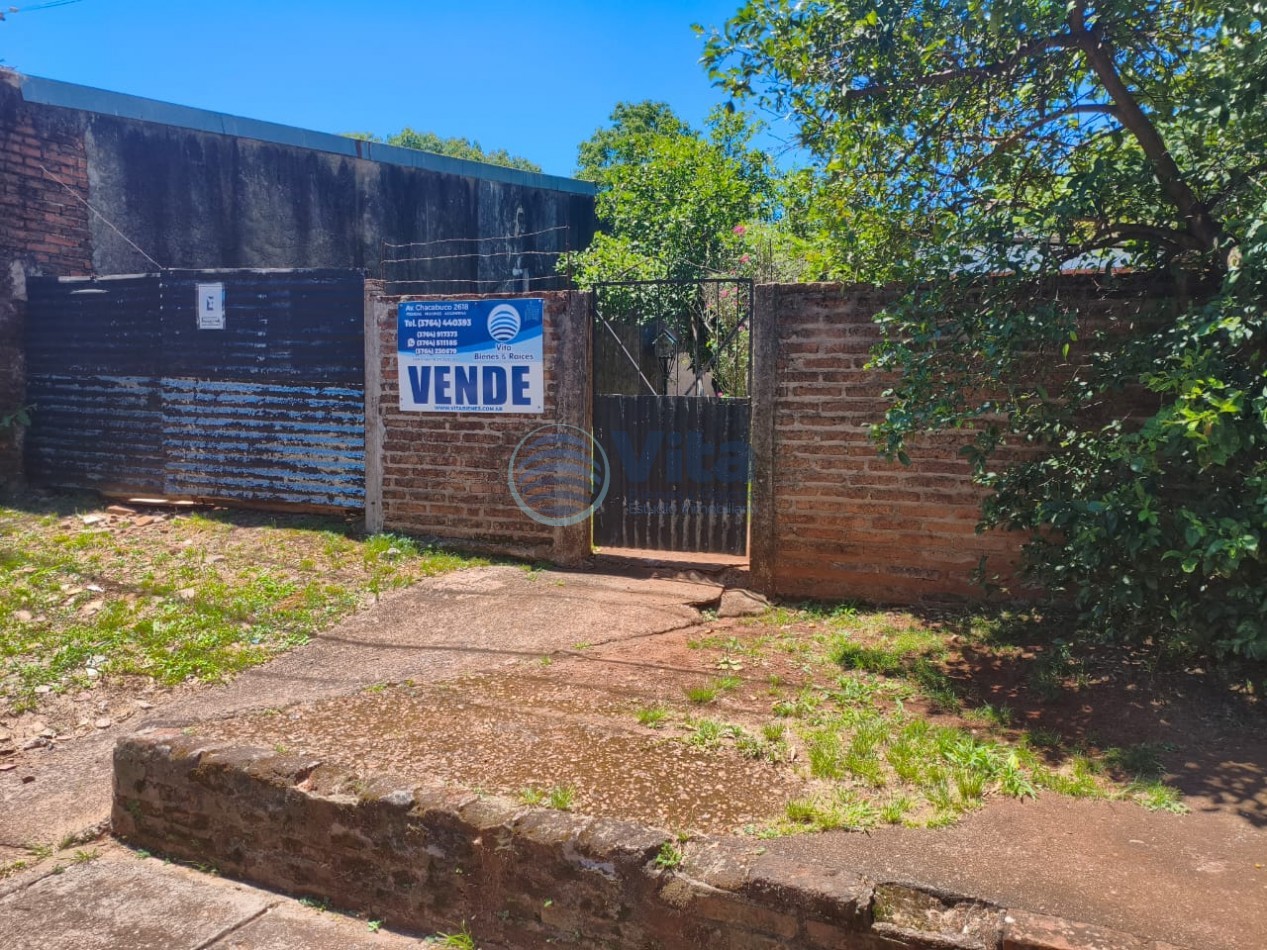 TERRENO EN VENTA CON CASA A RECICLAR  Z/ F. AMEGHINO Y FCO. DE HARO